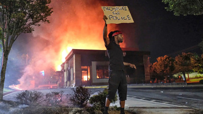 prosecute police burning wendys